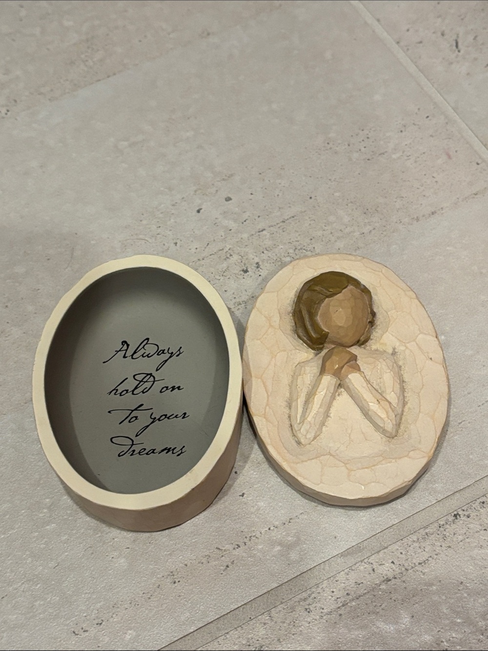 🤍Willow Tree Hand-Painted Cream Angel Keepsake Box with Inspirational Message🤍